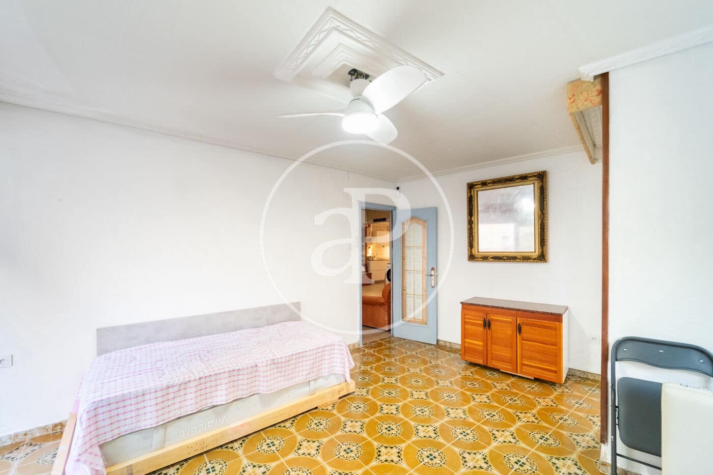 Apartamento de 4 habitaciones en Alicante / Alacant ciudad en venta - 324.500 € (Ref: 9303615)