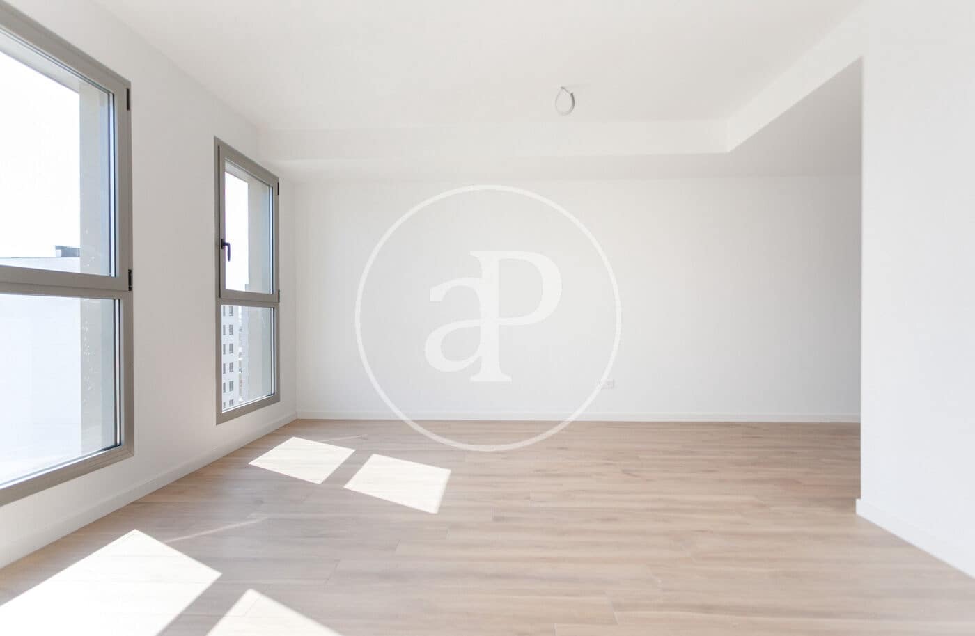 Apartamento de 2 habitaciones en València ciudad en venta - 480.000 € (Ref: 9303616)