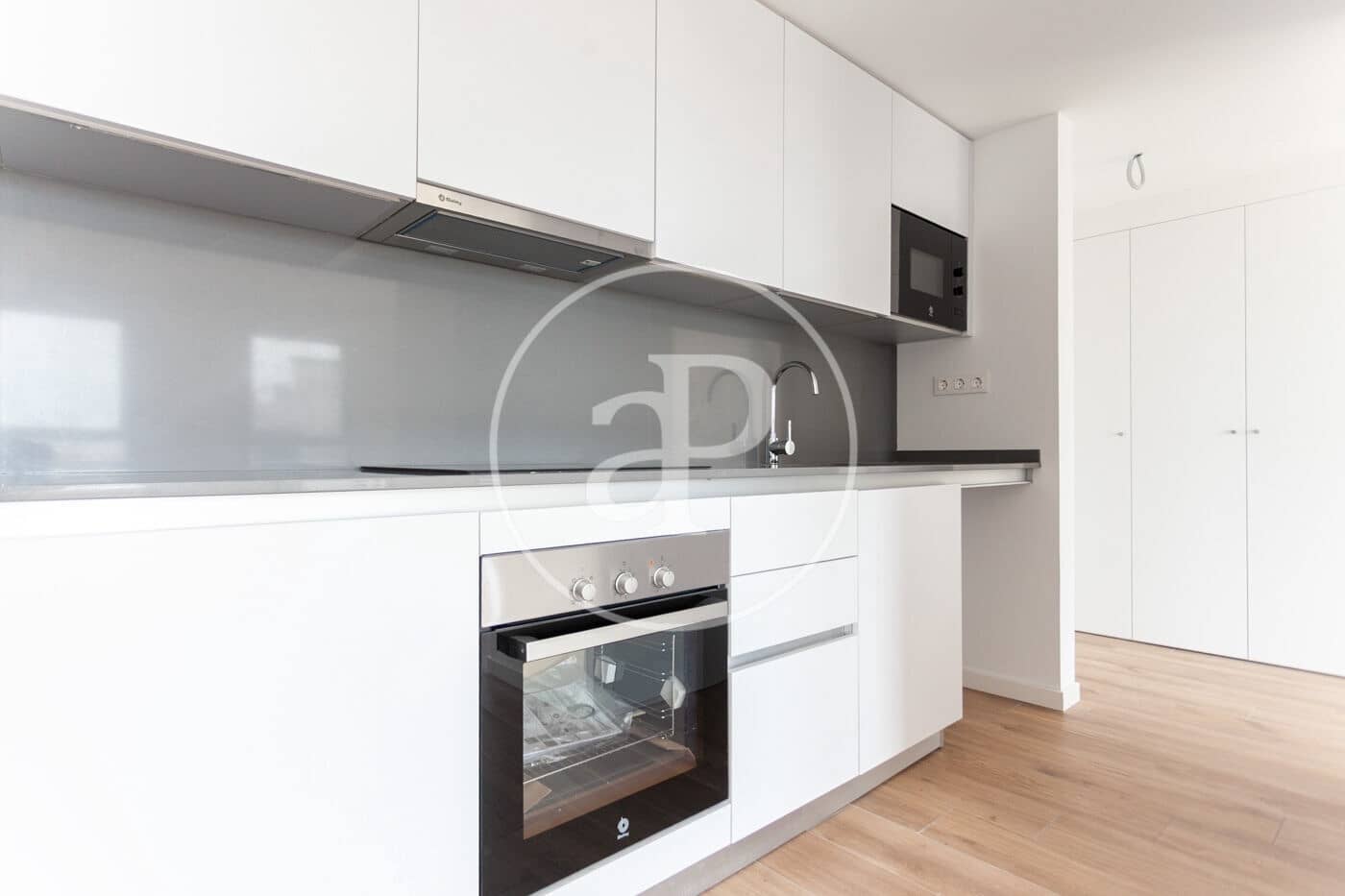 Apartamento de 2 habitaciones en València ciudad en venta - 480.000 € (Ref: 9303616)