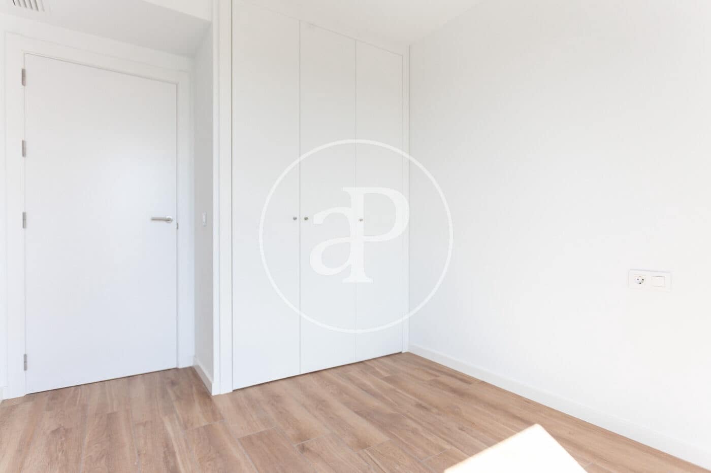 Apartamento de 2 habitaciones en València ciudad en venta - 480.000 € (Ref: 9303616)