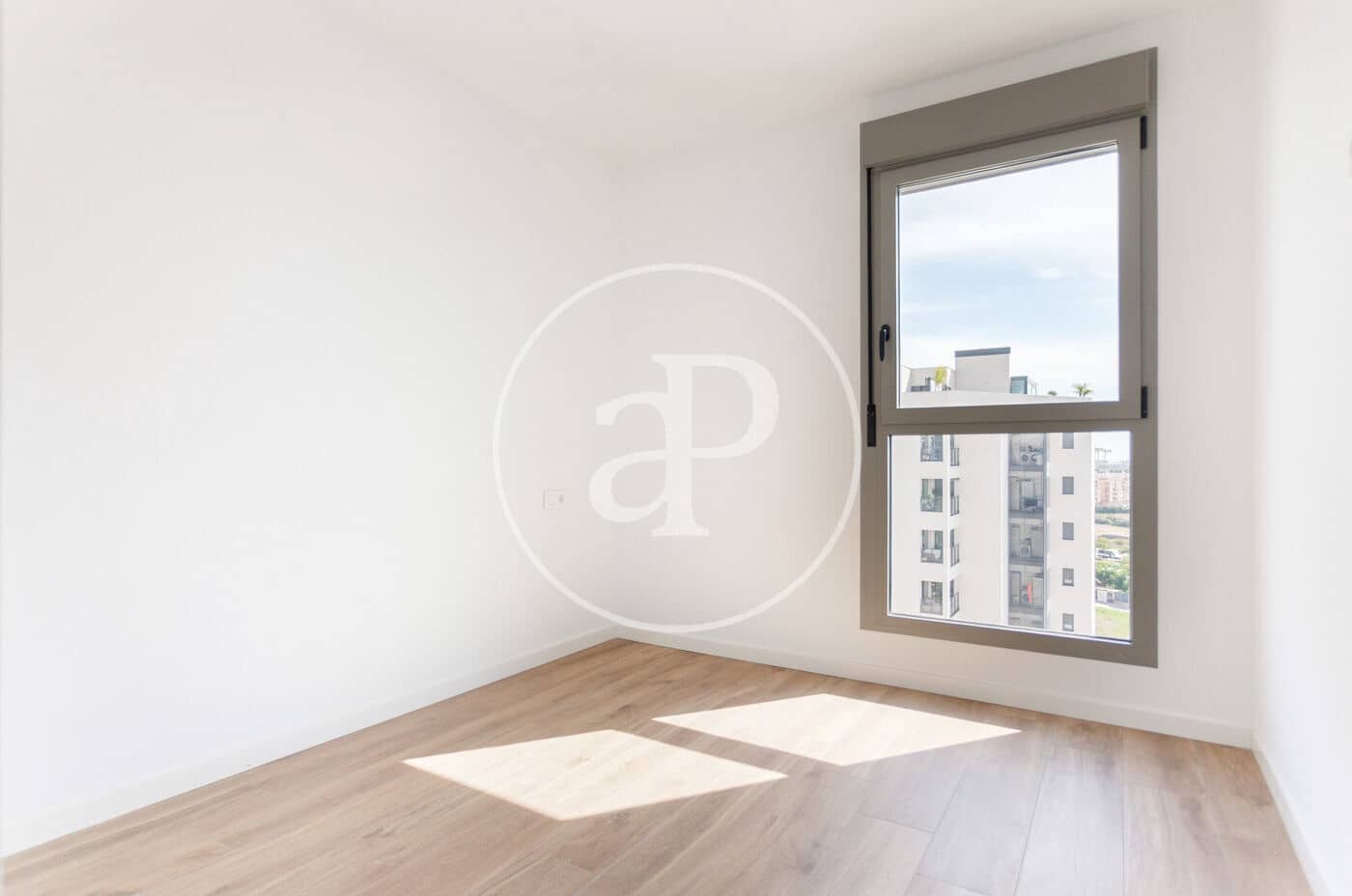 Apartamento de 2 habitaciones en València ciudad en venta - 480.000 € (Ref: 9303616)