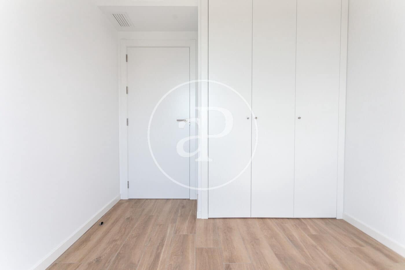Apartamento de 2 habitaciones en València ciudad en venta - 480.000 € (Ref: 9303616)