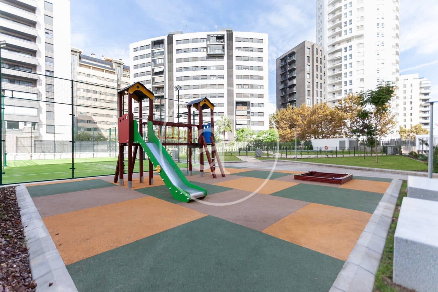 Apartamento de 2 habitaciones en València ciudad en venta - 480.000 € (Ref: 9303616)