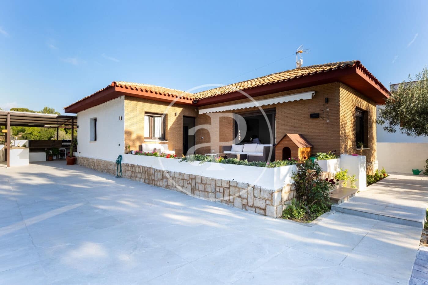 3 makuuhuone Huvila myytävänä paikassa Sagunto / Sagunt mukana uima-altaan - 510 000 € (Ref: 9303617)