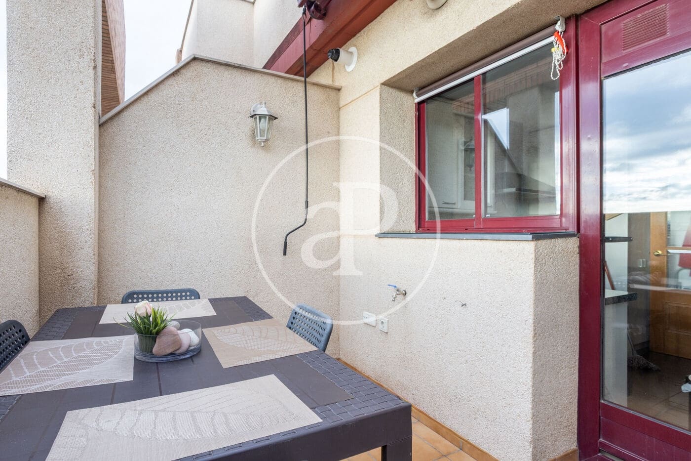3 bedroom Penthouse for sale in Valencia city with pool - € 595,000 (Ref: 9310958)