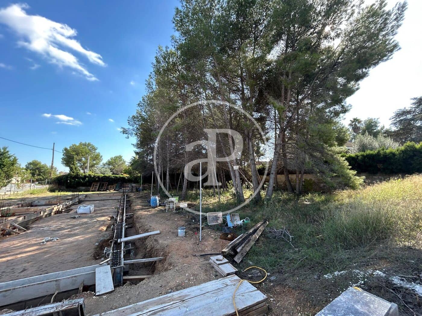 Ubebygd land til salgs i La Canada - € 298 000 (Ref: 9312951)