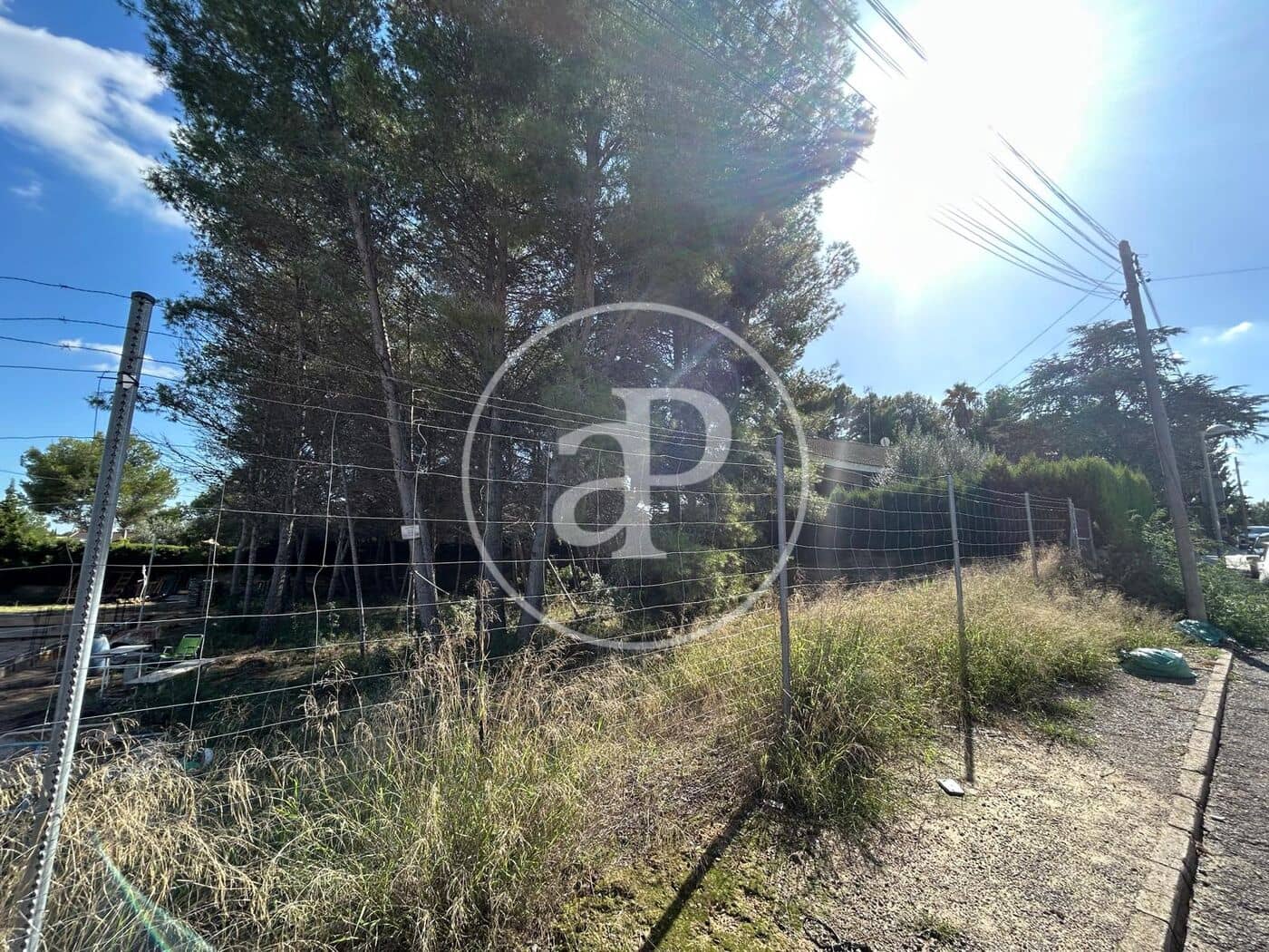 Ubebygd land til salgs i La Canada - € 298 000 (Ref: 9312951)