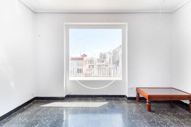 4 makuuhuone Huoneisto vuokrattavana paikassa La Gran Via, Valencia kaupunki - 2 100 € (Ref: 9317902)