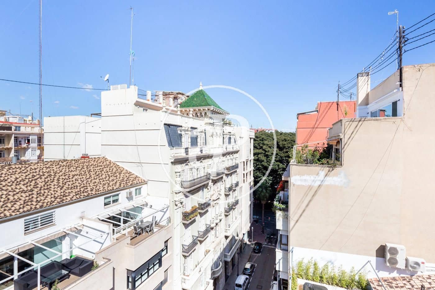 4 soverom Leilighet til leie i Valencia by - € 2 100 (Ref: 9317902)