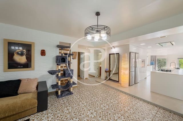 4 soverom Villa til salgs i Torrent med svømmebasseng - € 1 100 000 (Ref: 9317903)