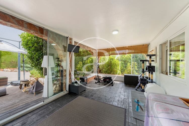 4 soverom Villa til salgs i Torrent med svømmebasseng - € 1 100 000 (Ref: 9317903)