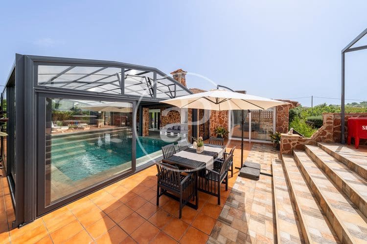 4 soverom Villa til salgs i Torrent med svømmebasseng - € 1 100 000 (Ref: 9317903)