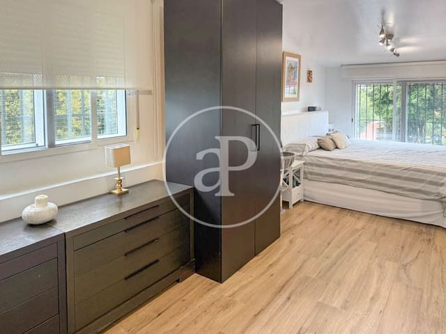 4 soverom Villa til salgs i Torrent med svømmebasseng - € 1 100 000 (Ref: 9317903)