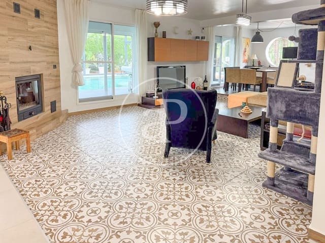 4 soverom Villa til salgs i Torrent med svømmebasseng - € 1 100 000 (Ref: 9317903)