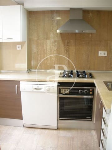 Apartamento de 2 habitaciones en Mestalla, València ciudad en alquiler - 1.200 € (Ref: 9317906)