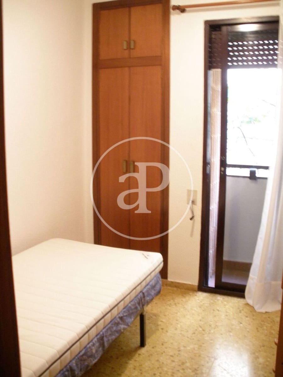 Apartamento de 2 habitaciones en València ciudad en alquiler - 1.200 € (Ref: 9317906)