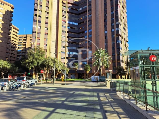 Apartamento de 2 habitaciones en Mestalla, València ciudad en alquiler - 1.200 € (Ref: 9317906)