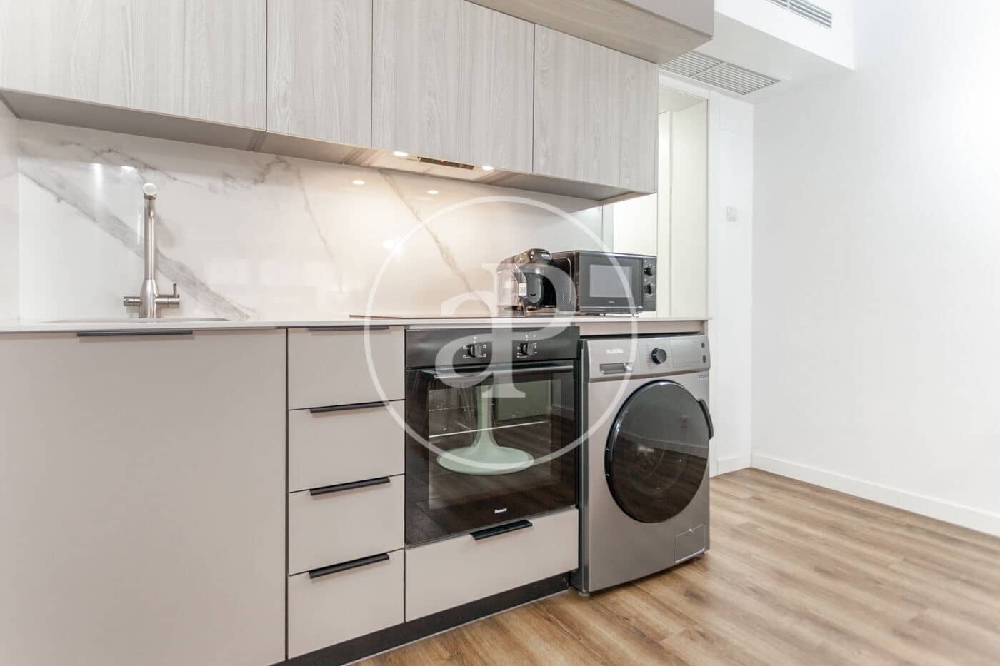 1 slaapkamer Appartement te koop in Valencia stad - € 288.000 (Ref: 9317910)