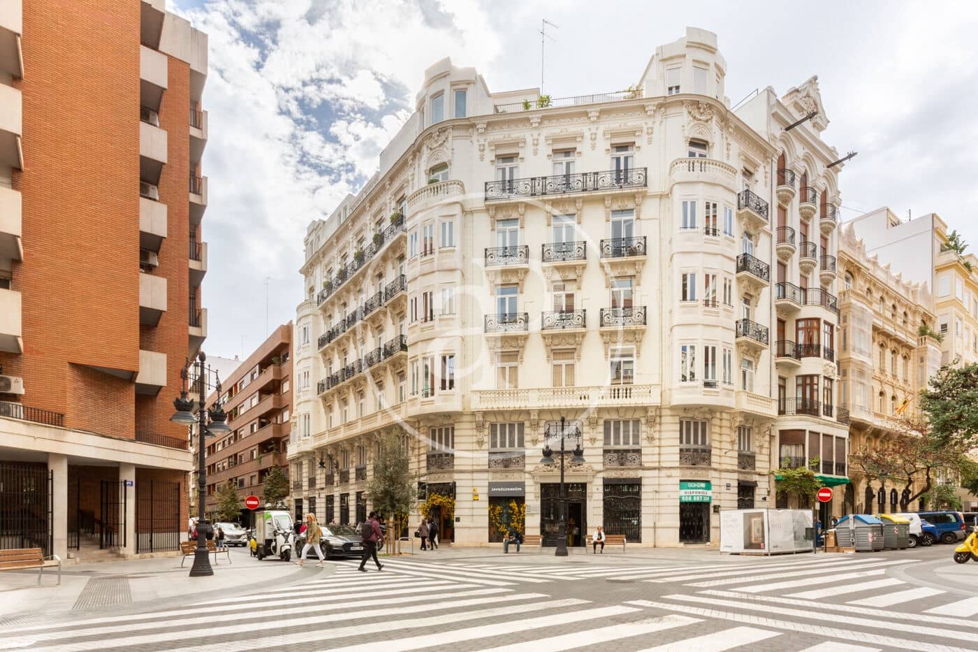 1 slaapkamer Appartement te koop in Valencia stad - € 288.000 (Ref: 9317910)