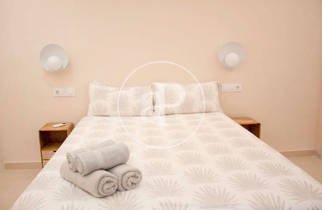 3 sovrum Lägenhet att hyra i El Pilar, Valencia stad - 1 750 € (Ref: 9321978)