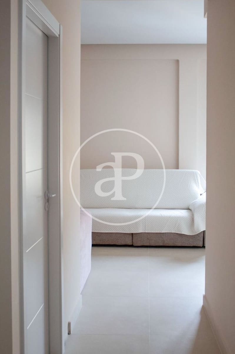 3 bedroom Apartment for rent in Valencia city - € 1,750 (Ref: 9321978)