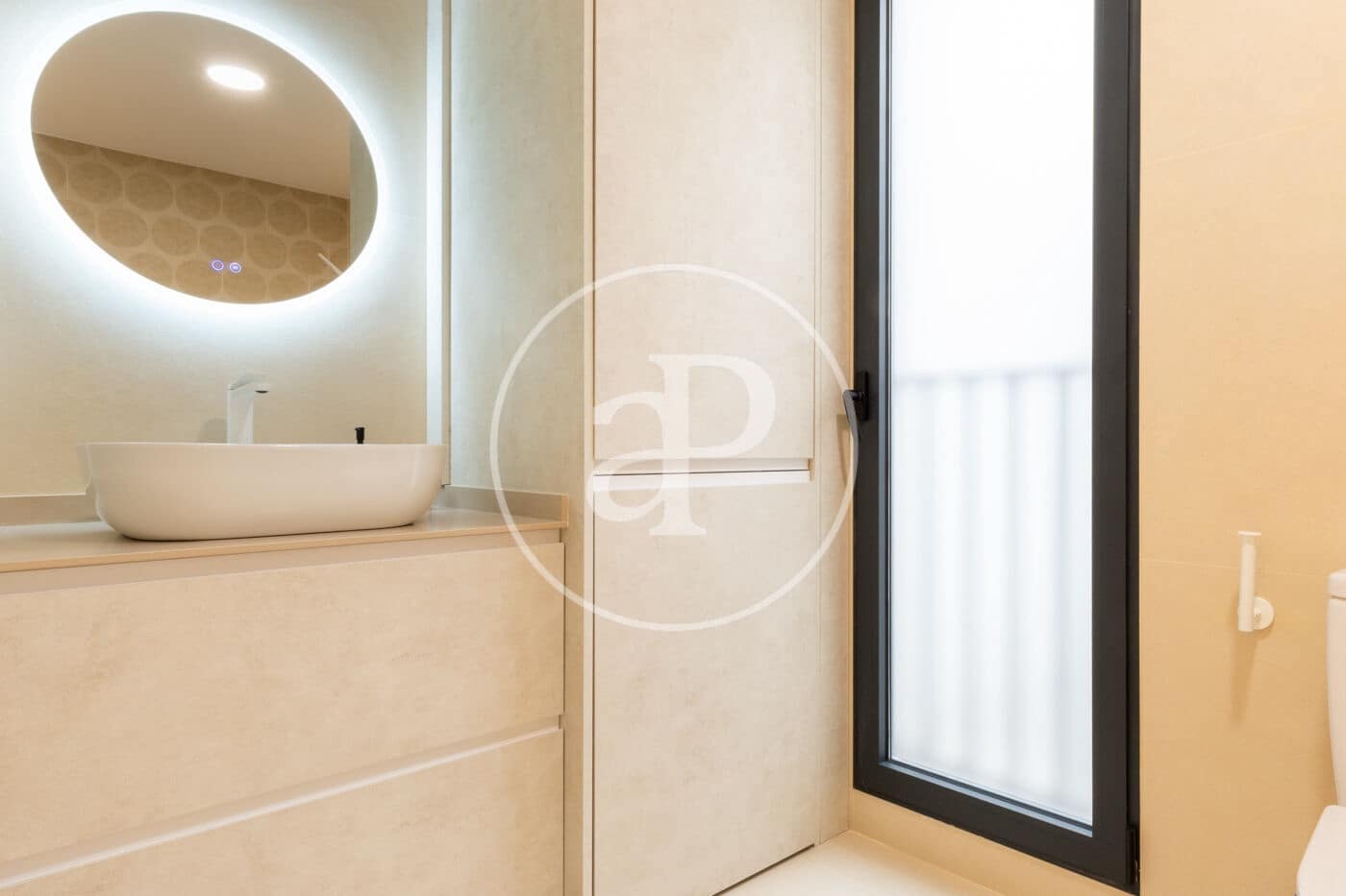 3 camera da letto Appartamento da affittare in Valencia citta - 1.750 € (Rif: 9321978)