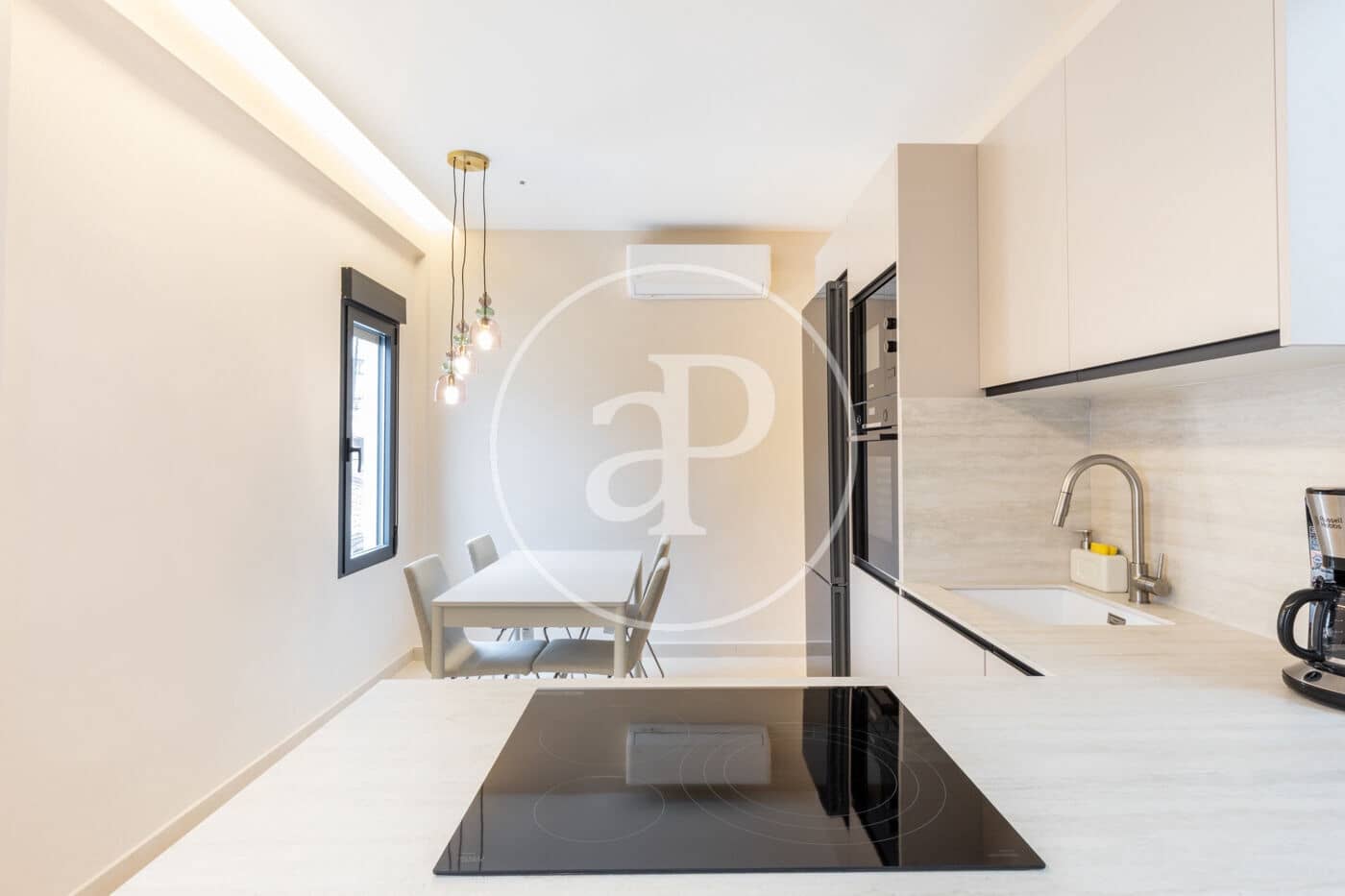 3 camera da letto Appartamento da affittare in Valencia citta - 1.750 € (Rif: 9321978)