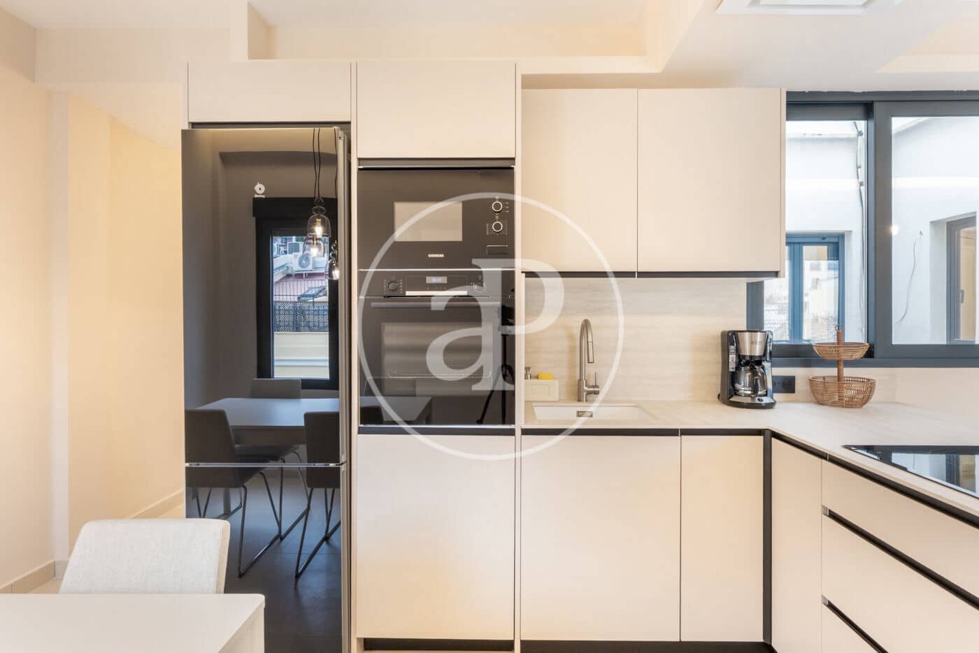 3 camera da letto Appartamento da affittare in Valencia citta - 1.750 € (Rif: 9321978)