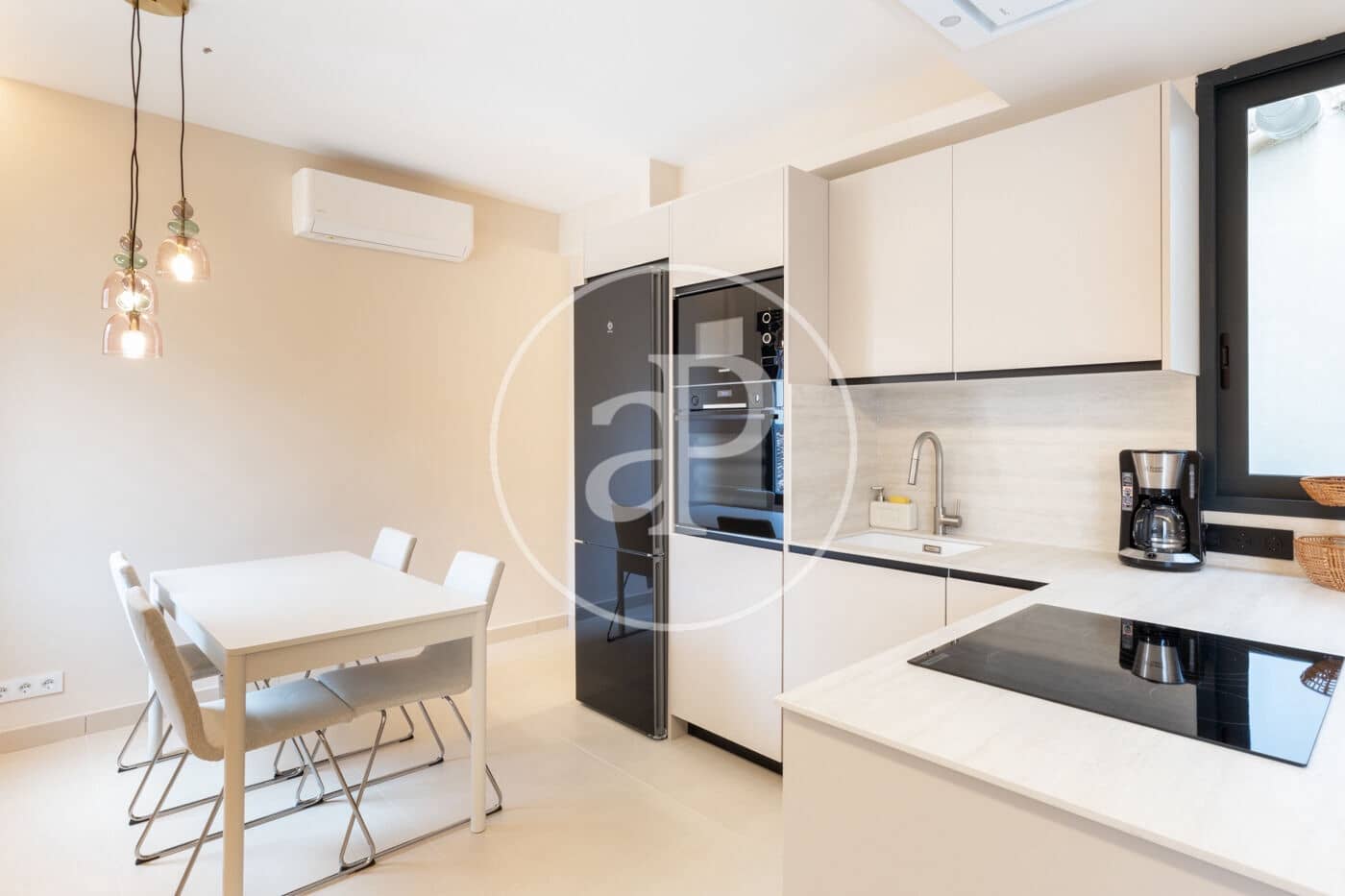 3 camera da letto Appartamento da affittare in Valencia citta - 1.750 € (Rif: 9321978)