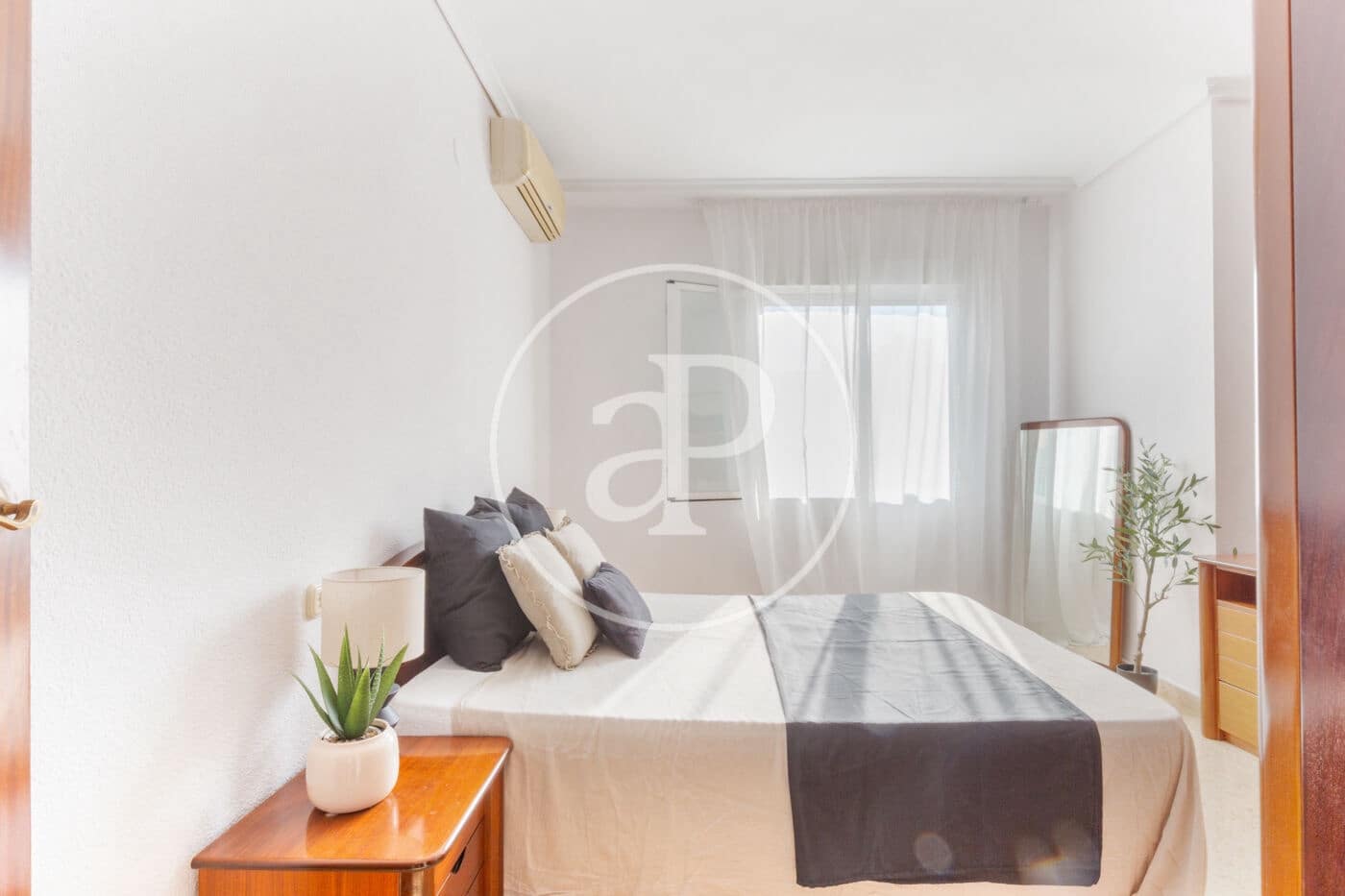 4 bedroom Apartment for sale in Castello de la Plana - € 195,000 (Ref: 9321979)