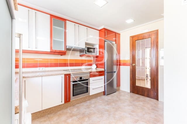 4 chambre Appartement à vendre à Sur, Castelló de la Plana - 195 000 € (Ref: 9321979)