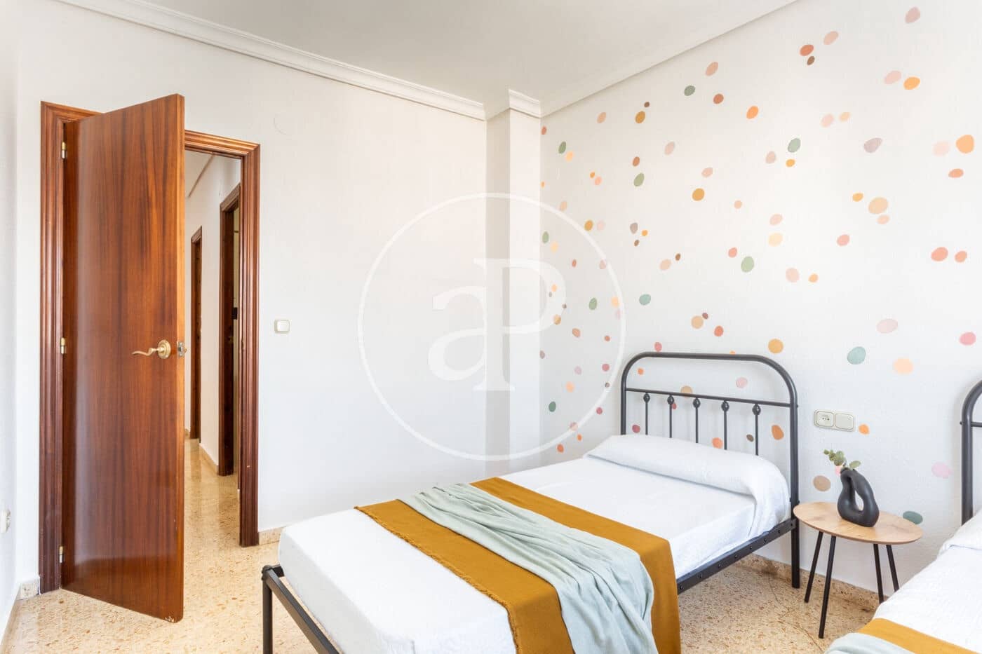 4 bedroom Apartment for sale in Castello de la Plana - € 195,000 (Ref: 9321979)