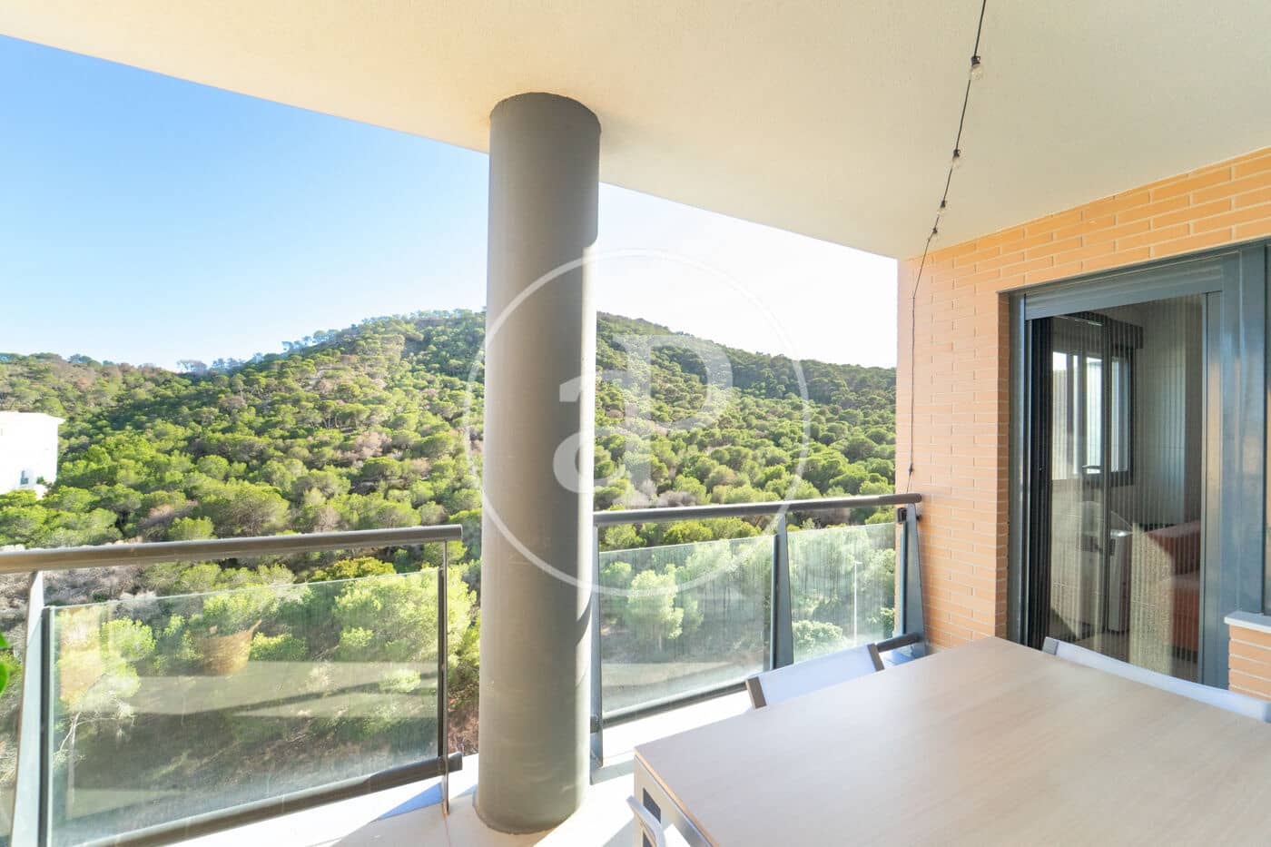 Apartamento de 2 habitaciones en La Villajoyosa / Vila Joiosa en venta con piscina - 315.000 € (Ref: 9321982)