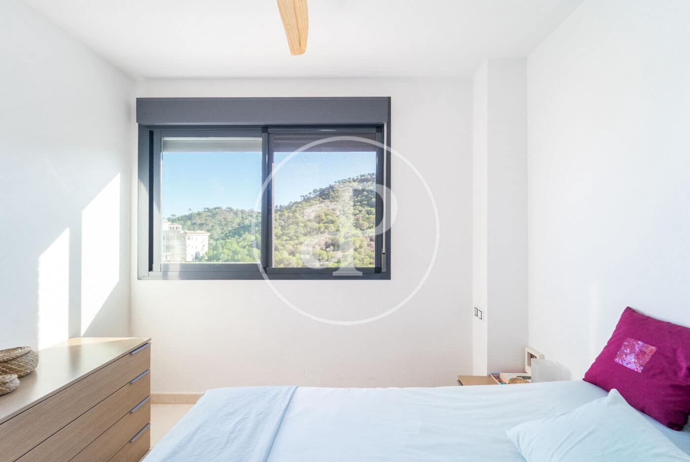 Apartamento de 2 habitaciones en La Villajoyosa / Vila Joiosa en venta con piscina - 315.000 € (Ref: 9321982)