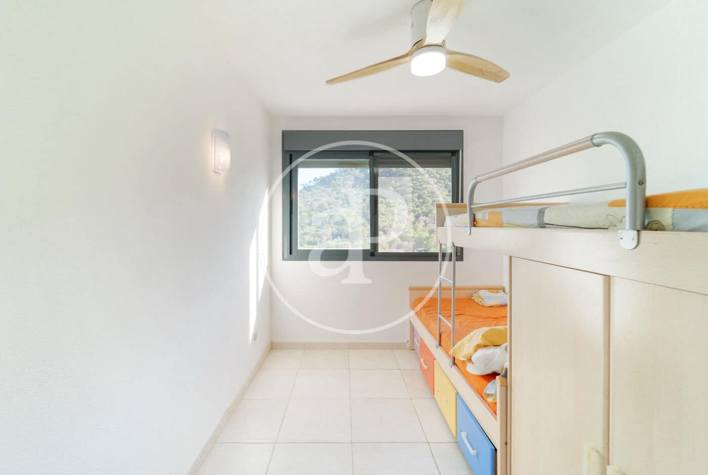 Apartamento de 2 habitaciones en La Villajoyosa / Vila Joiosa en venta con piscina - 315.000 € (Ref: 9321982)