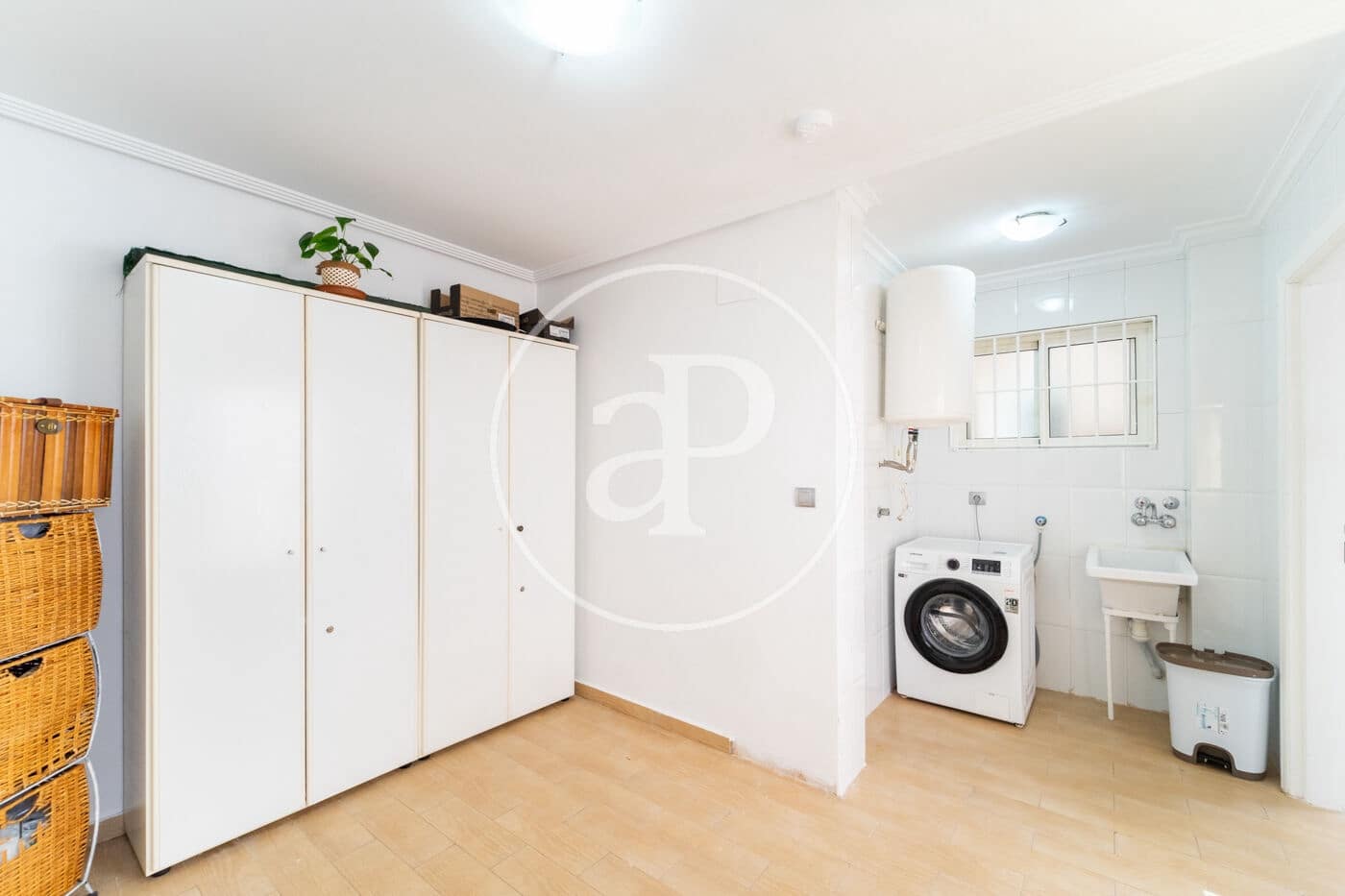 5 quarto Moradia para venda em Arenales del Sol com piscina - 740 000 € (Ref: 9326527)