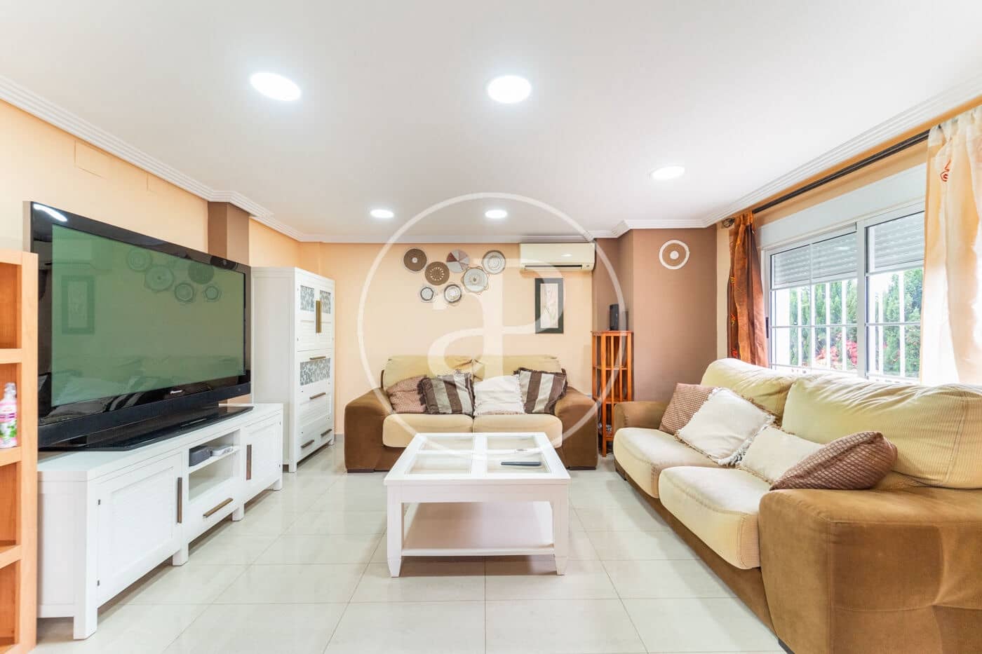 5 quarto Moradia para venda em Arenales del Sol com piscina - 740 000 € (Ref: 9326527)