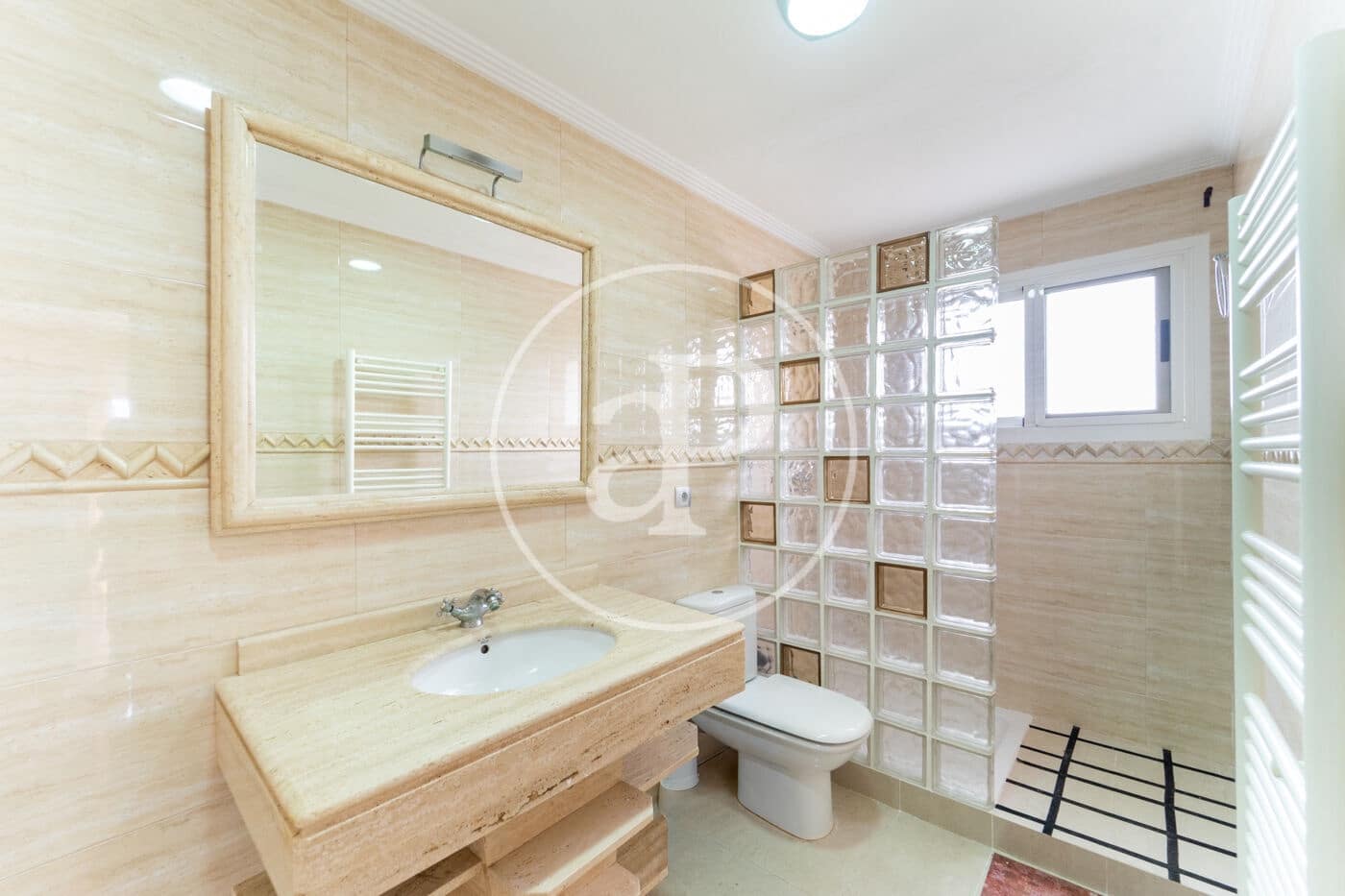 5 quarto Moradia para venda em Arenales del Sol com piscina - 740 000 € (Ref: 9326527)