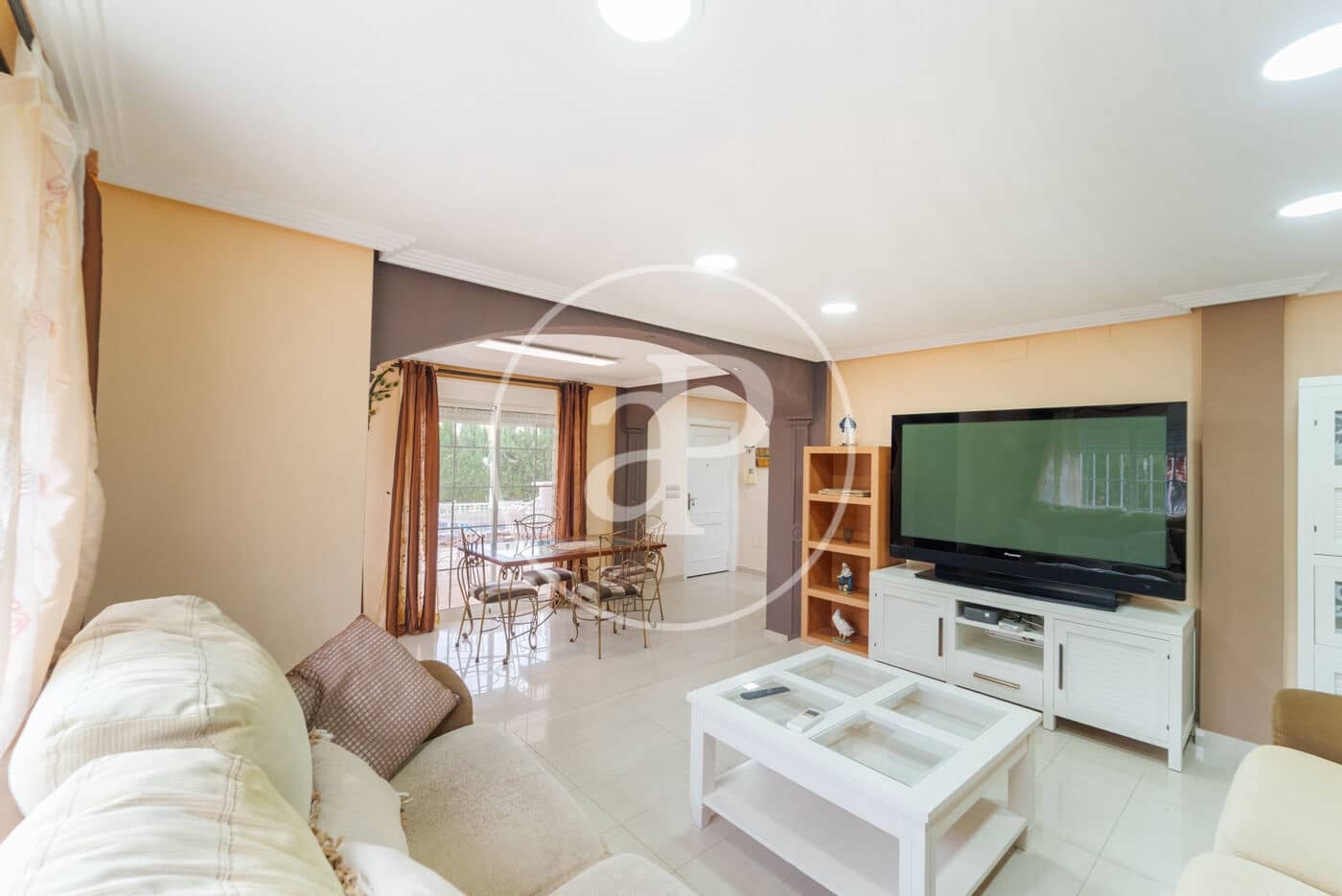 5 quarto Moradia para venda em Arenales del Sol com piscina - 740 000 € (Ref: 9326527)