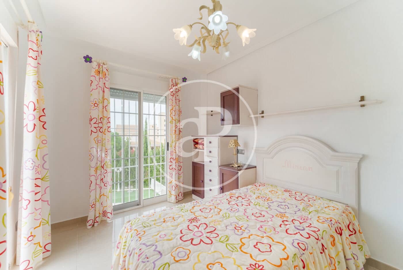 5 quarto Moradia para venda em Arenales del Sol com piscina - 740 000 € (Ref: 9326527)