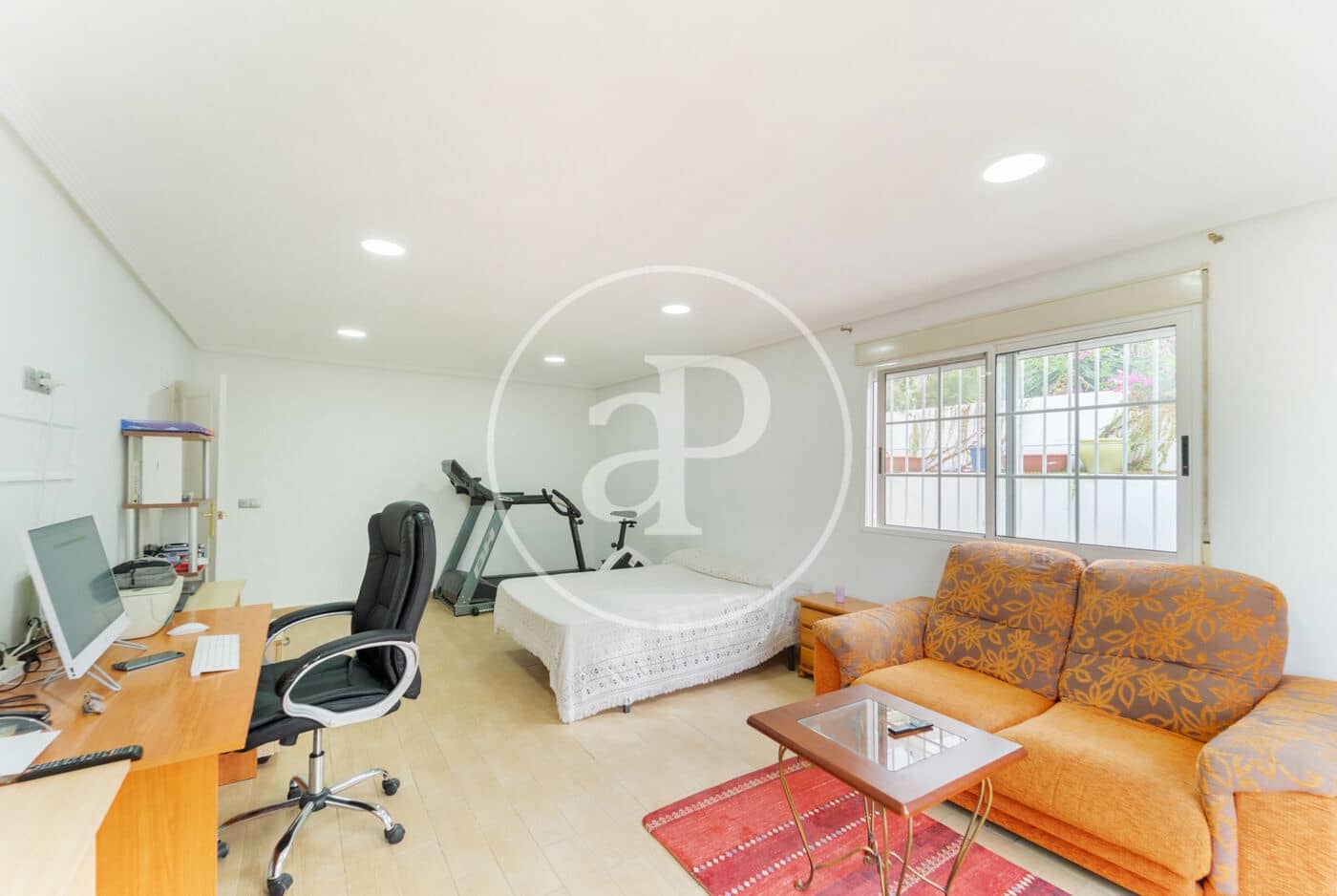 5 quarto Moradia para venda em Arenales del Sol com piscina - 740 000 € (Ref: 9326527)