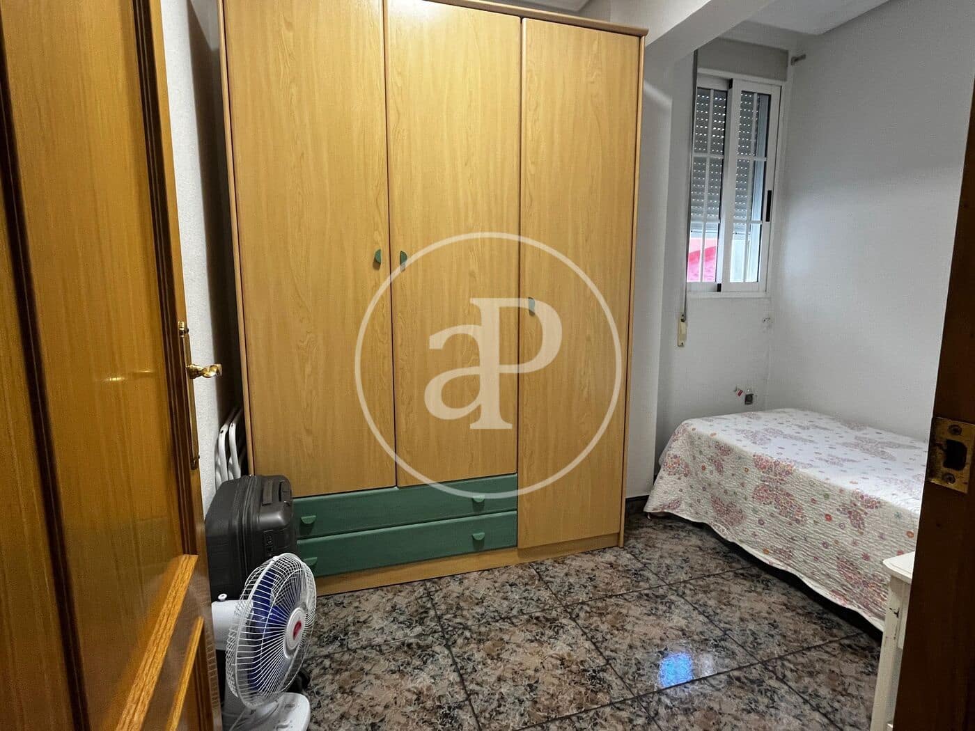 2 makuuhuone Huoneisto vuokrattavana paikassa Valencia kaupunki - 1 100 € (Ref: 9326529)