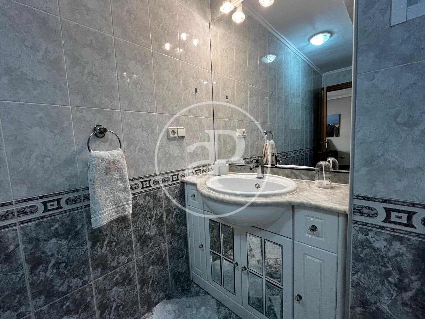 2 makuuhuone Huoneisto vuokrattavana paikassa Valencia kaupunki - 1 100 € (Ref: 9326529)