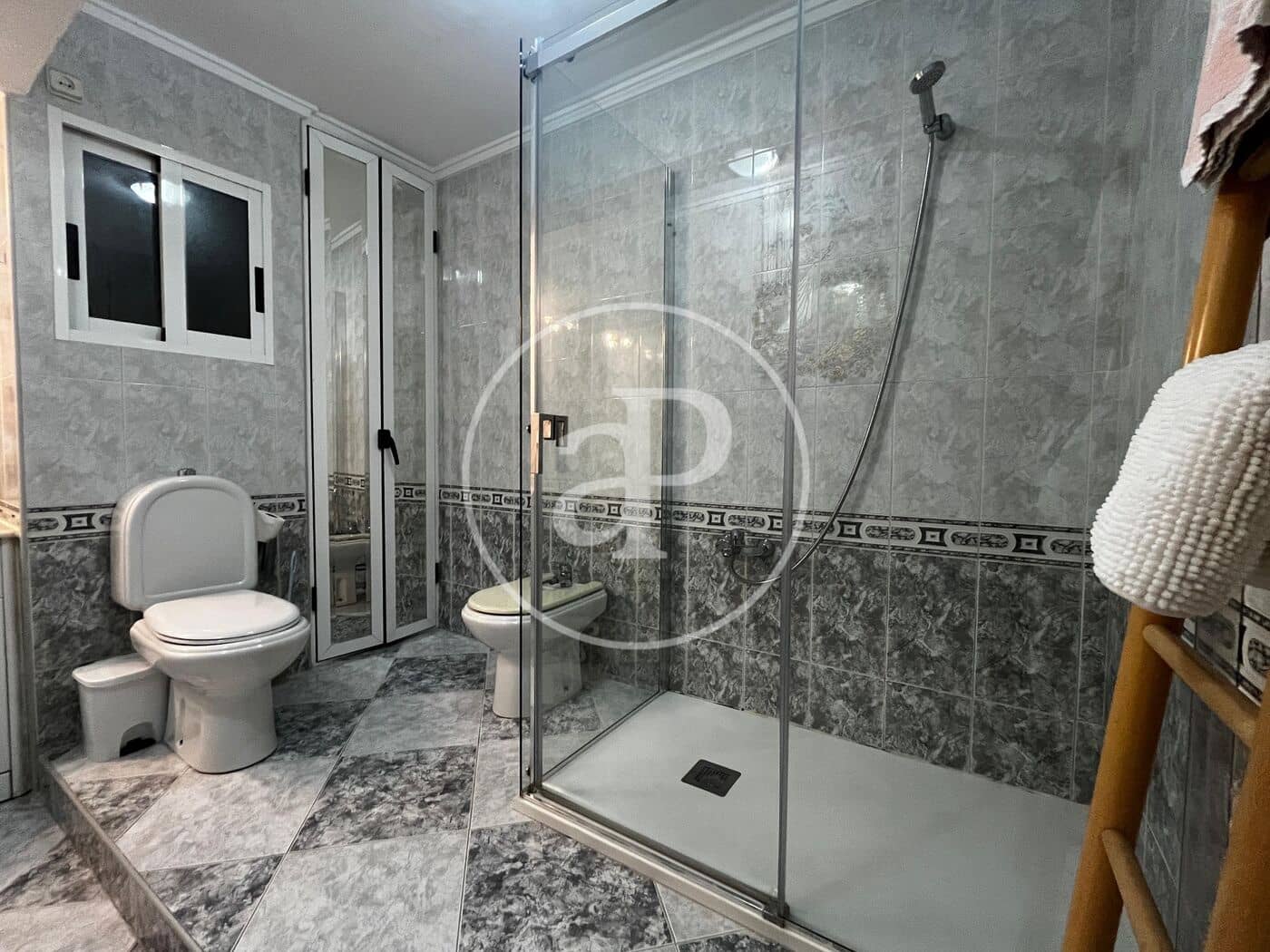 2 makuuhuone Huoneisto vuokrattavana paikassa Valencia kaupunki - 1 100 € (Ref: 9326529)