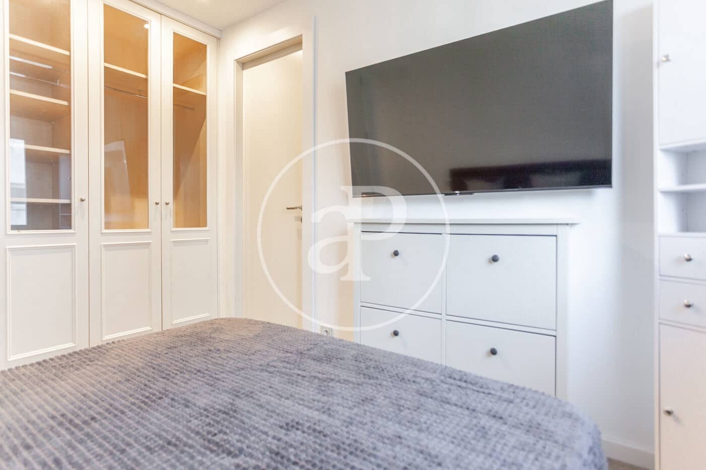 1 soverom Penthouse til leie i Chiva med svømmebasseng - € 1 200 (Ref: 9330704)