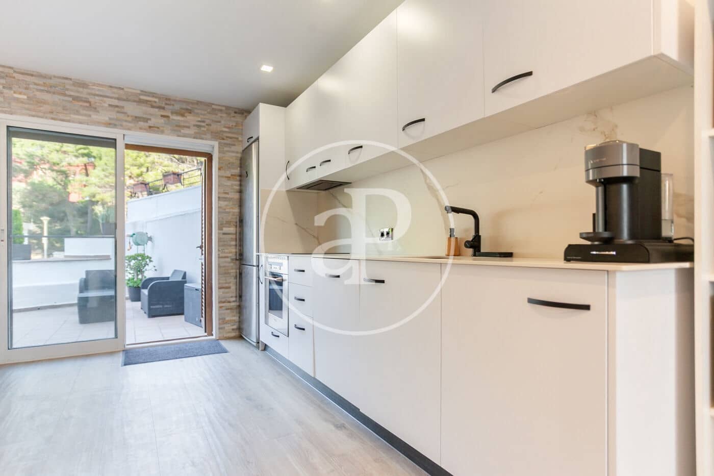 1 soverom Penthouse til leie i Chiva med svømmebasseng - € 1 200 (Ref: 9330704)