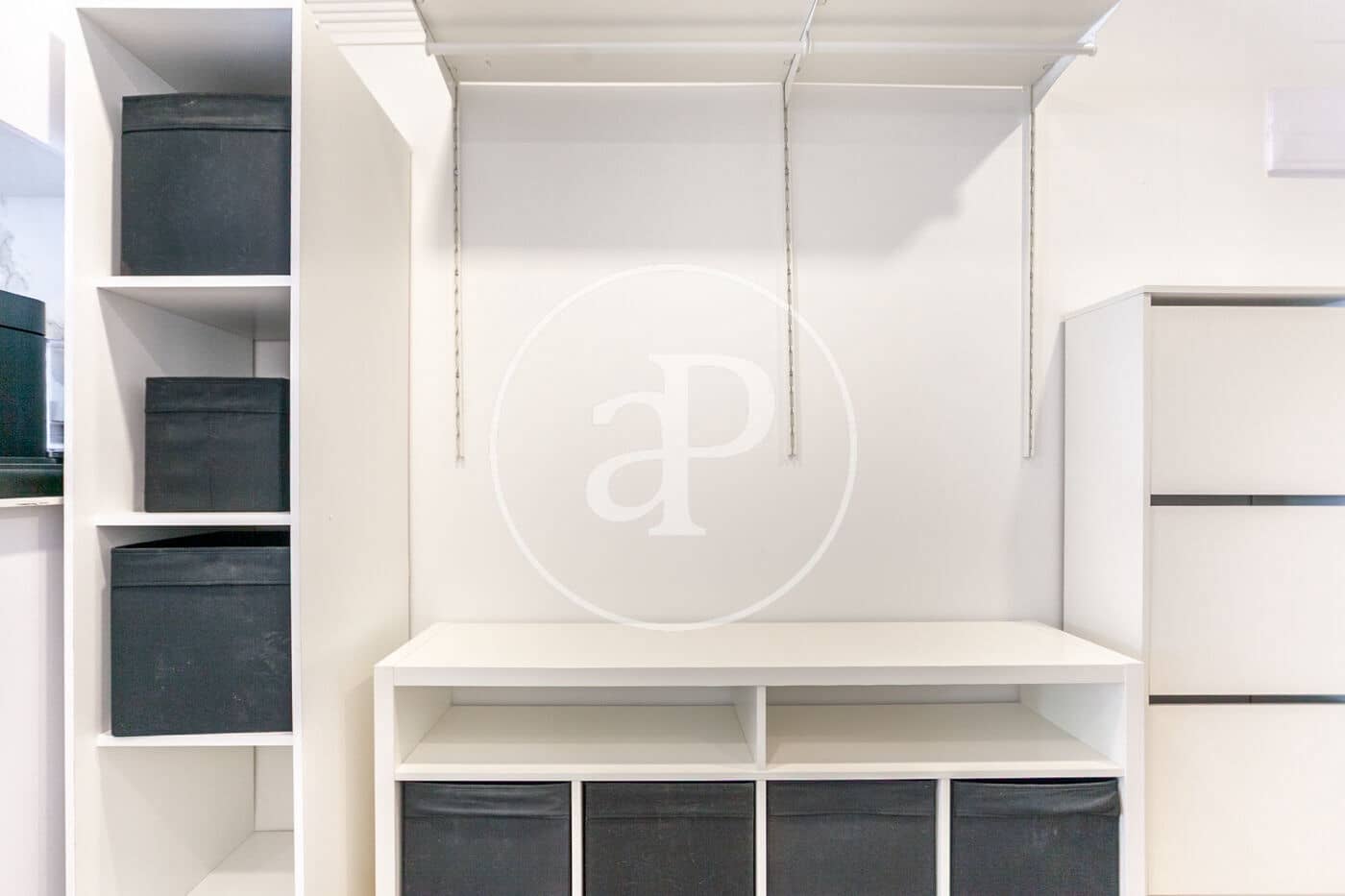 1 soverom Penthouse til leie i Chiva med svømmebasseng - € 1 200 (Ref: 9330704)