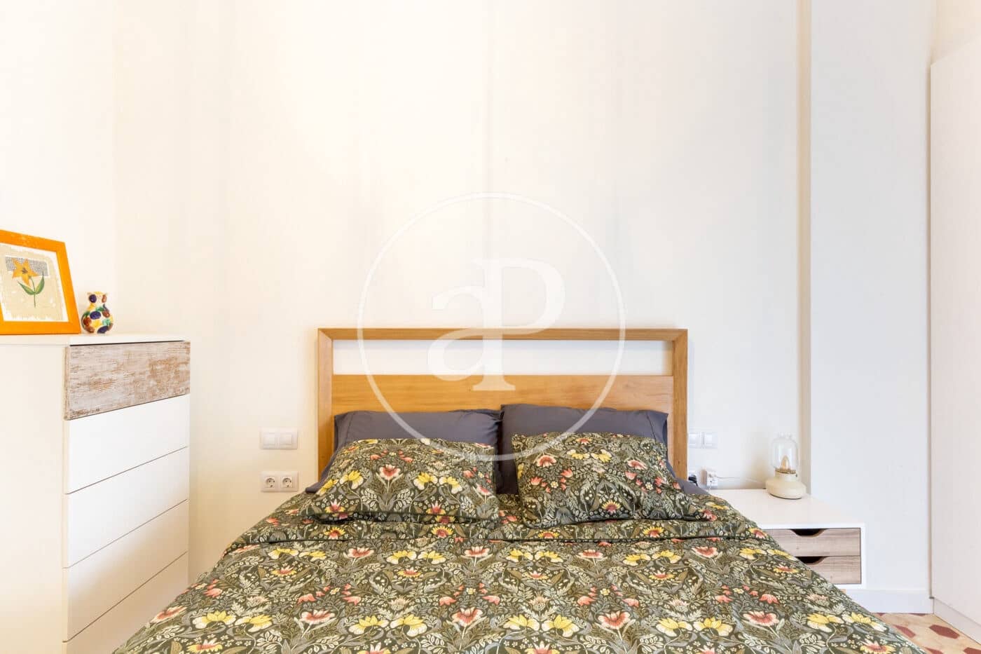 1 quarto Apartamento para arrendar em Valencia cidade - 1 400 € (Ref: 9335033)