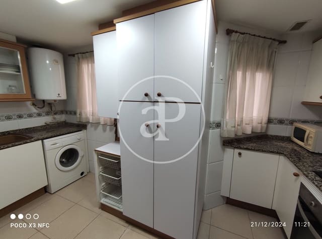 3 bedroom Apartment for rent in Albal - € 1,350 (Ref: 9341267)