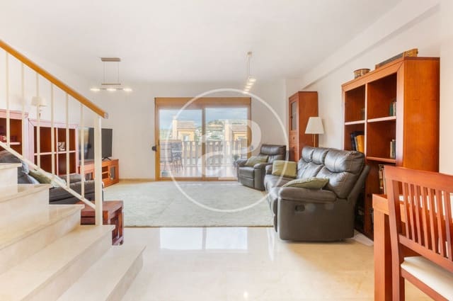 3 sypialnia Willa na sprzedaż w Chiva z basenem - 299 500 € (Ref: 9341275)